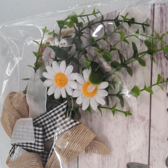 Welcome Sign - Picture 2 of 6